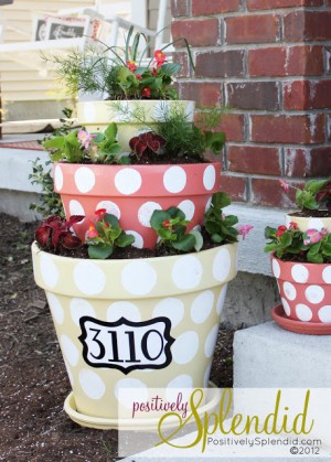 http://www.positivelysplendid.com/2012/03/polka-dotted-tiered-planters.html