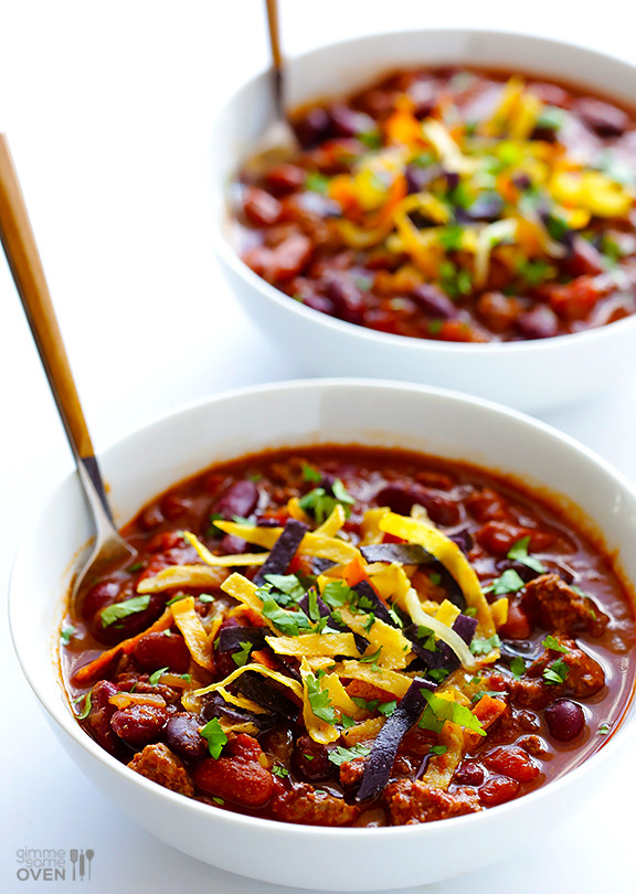 Slow cooker chili ~ perfect for game day!